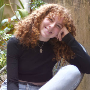 Meet your Posher, Lena